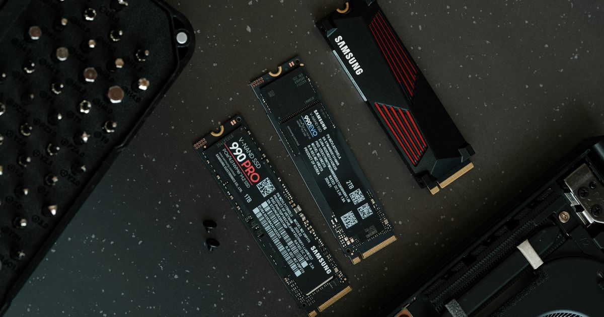 SSD vs. HDD: Why SSDs Are Winning in the AI Era