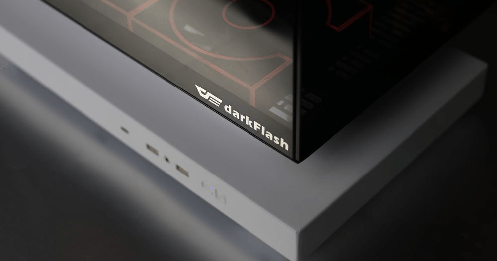 Floatron F1 – More Than a PC Case