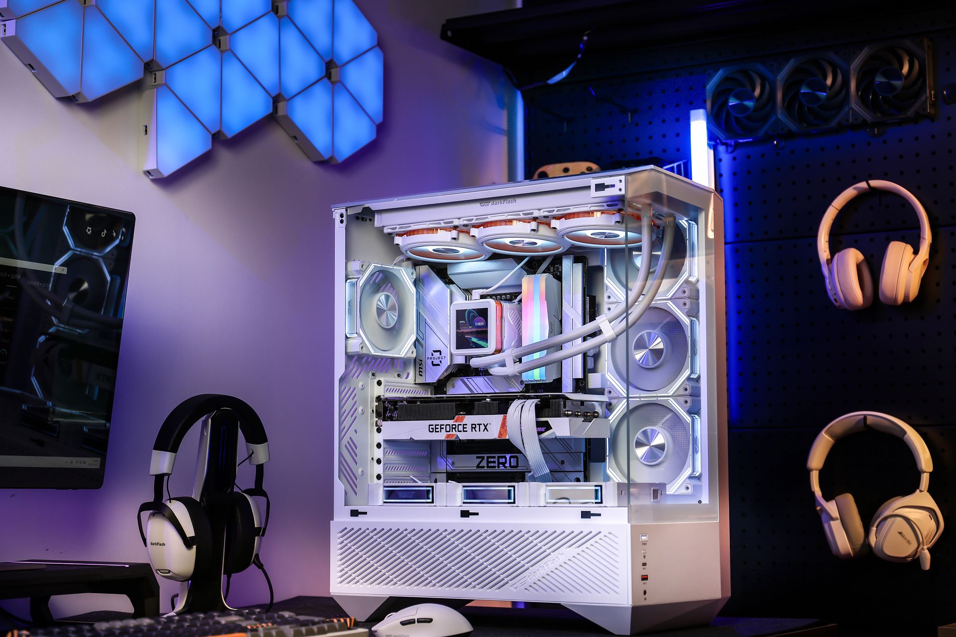 DY460 ATX PC Case