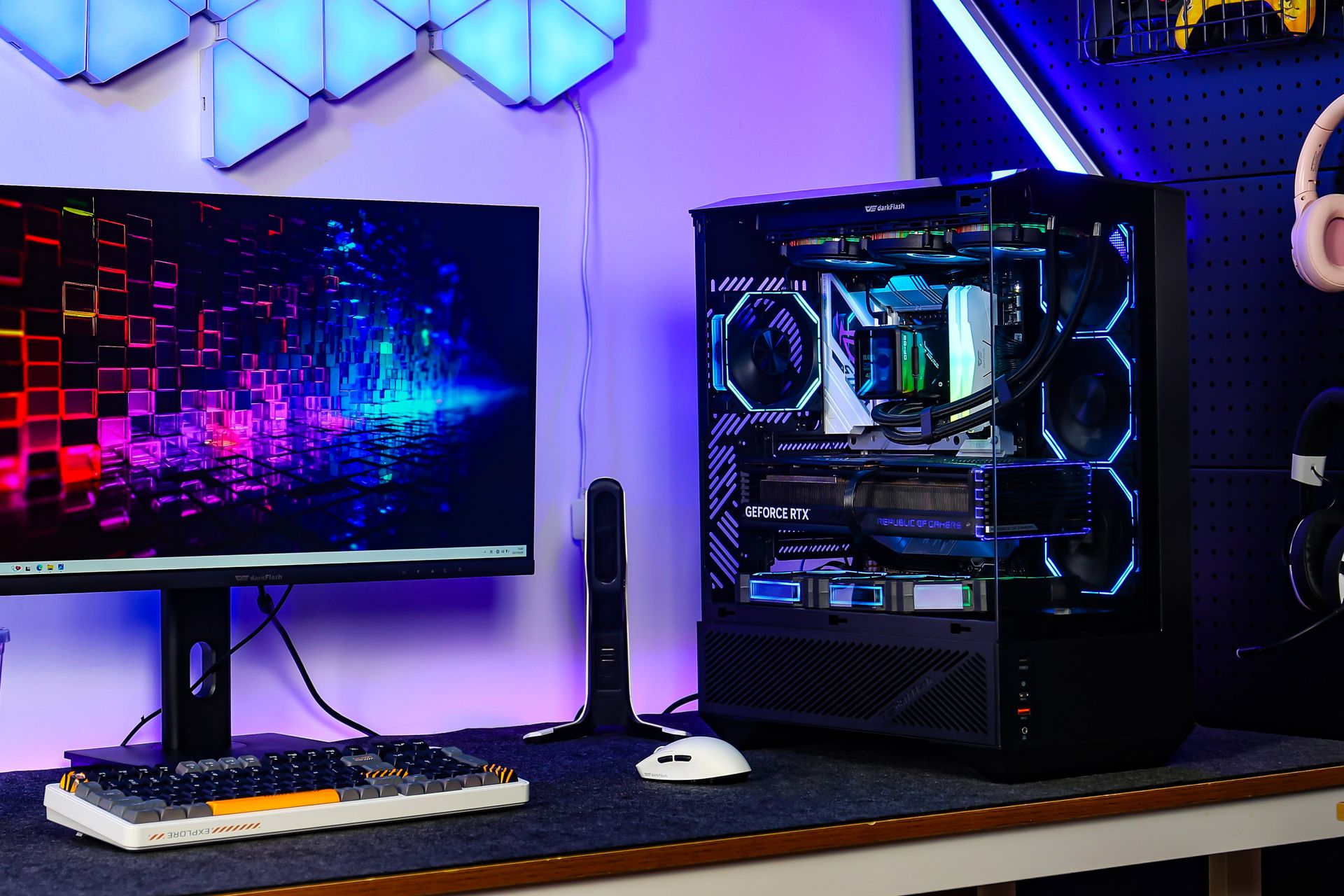 DY460 ATX PC Case