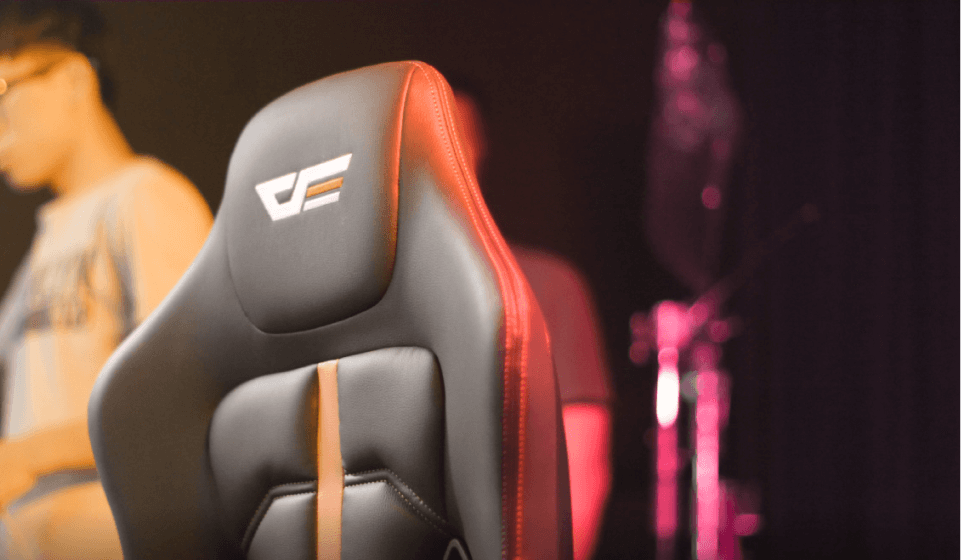 KIÊN ĐỊNH VỚI SÁNG TẠO